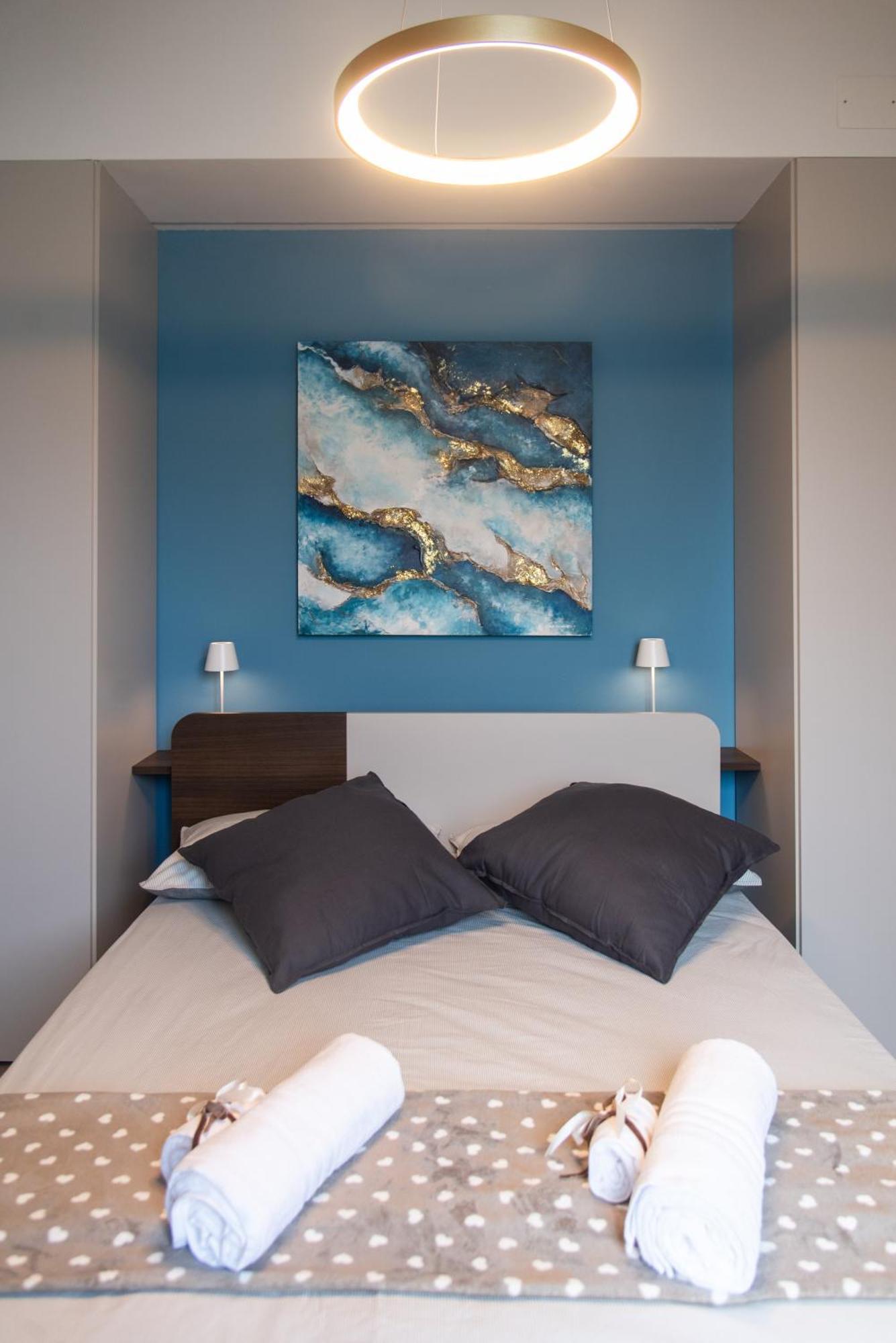 Tra Il Borgo E Il Lago Lovere Ngoại thất bức ảnh